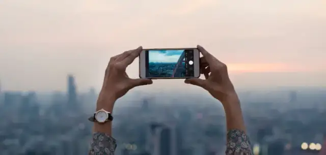 Ostre zdjęcia w ruchu smartfonem? Poznaj techniki Pro!