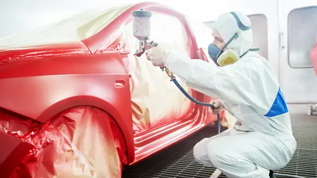Lakierowanie auta: Jaka dysza do podkładu, bazy i klaru?