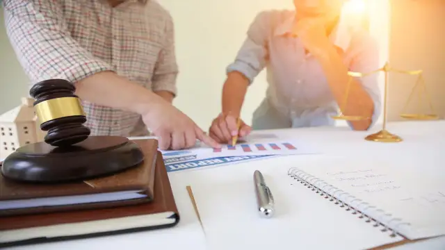 Osoba Prawna: Definicja, Cechy, Rodzaje i Różnice (Pełny Przewodnik)