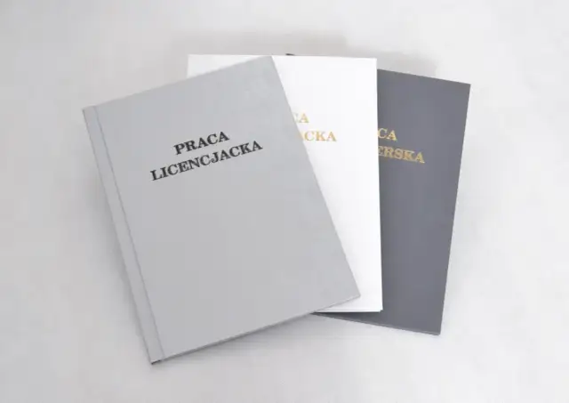 Jak oznaczyć cytat w pracy licencjackiej, by uniknąć błędów?