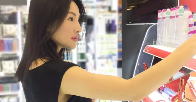 Kosmetyki z Niemiec co warto kupić: najlepsze produkty, które zaskoczą