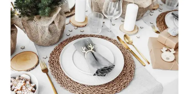 Co na świąteczny stół bożonarodzeniowy? Przepisy i dekoracje, które zachwycą