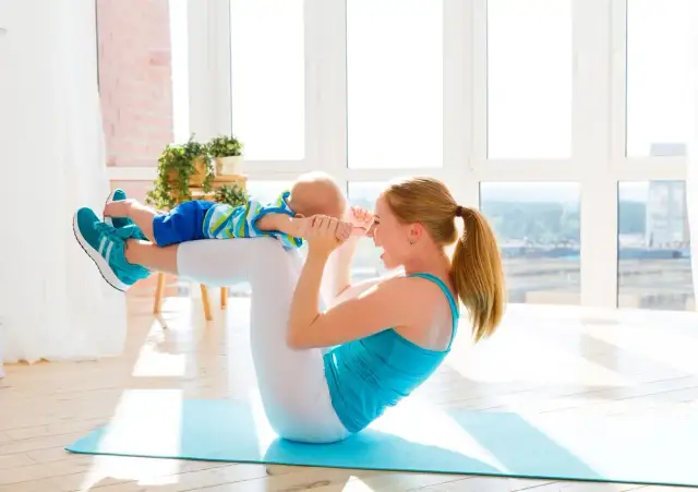 Jak ćwiczyć mięśnie Kegla na siedząco? Poradnik dla każdego