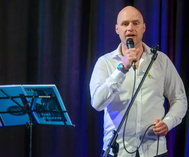 Krzysztof Krawczyk Junior - ile ma lat i jak żyje w cieniu ojca?