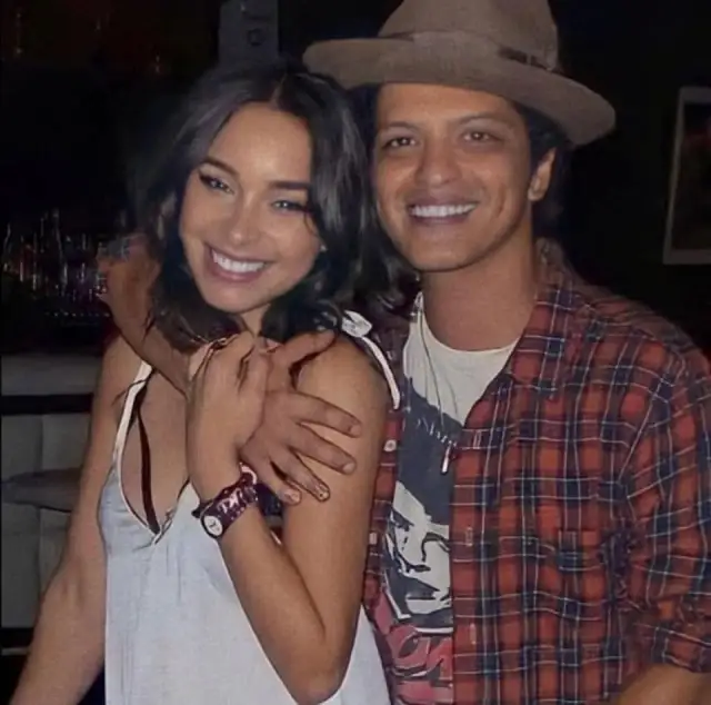 Bruno Mars i Jessica Caban - ich związek, trudności i przyszłość