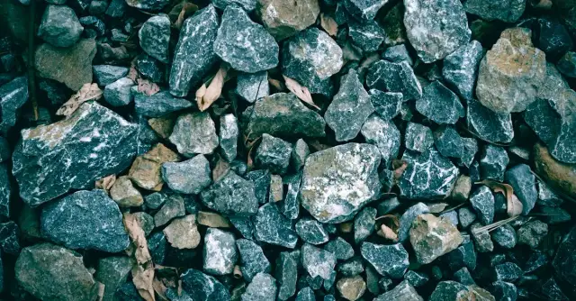 Właściwości, zastosowania i korzyści visio wapień muszlowy w budownictwie