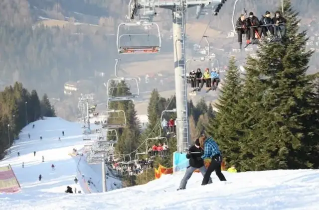 Wyciągi narciarskie w Wiśle: gdzie jechać, ile kosztuje i co warto wiedzieć