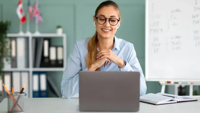 Program dofinansowania zakupu laptopa dla nauczyciela: Jak otrzymać?