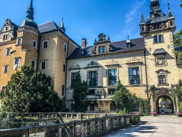 Zamki w okolicy Kudowy-Zdroju: odkryj ukryte skarby Dolnego Śląska