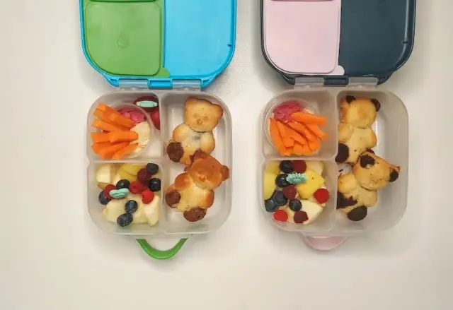 Prosty przepis na ciasto do foremki miś, które zachwyci dzieci