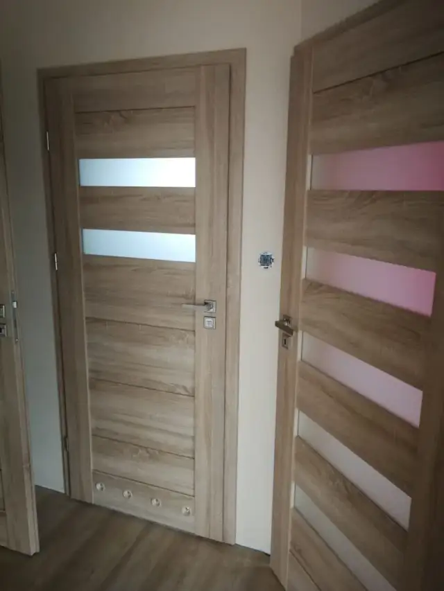 Gdzie kupić drzwi wewnętrzne? Najlepsze miejsca i porady, by uniknąć błędów