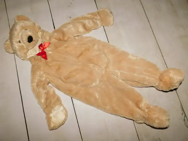 Jak zrobić strój pluszowego misia - łatwe kroki dla każdego rodzica