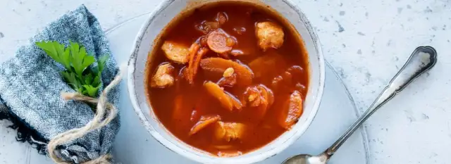 Zupa na zaparcia: Naturalne sposoby na sprawną przemianę materii