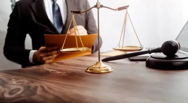 Jak napisać skuteczne pismo o zwrot prowizji bankowej: gotowy wzór PDF