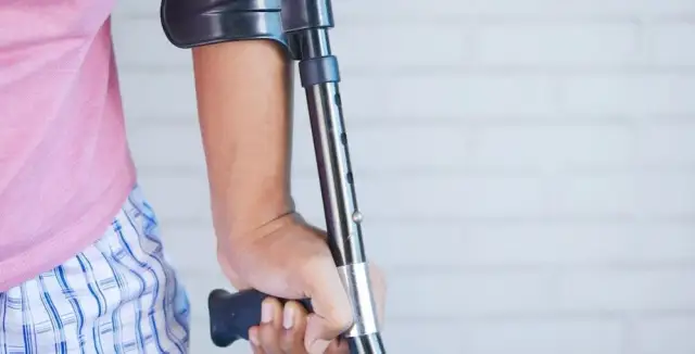 Czy fizjoterapeuta może wystawić skierowanie na badania? Sprawdź ograniczenia