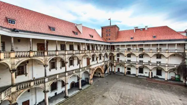 Zamek Muzeum Piastów Śląskich w Brzegu - historia, atrakcje i więcej