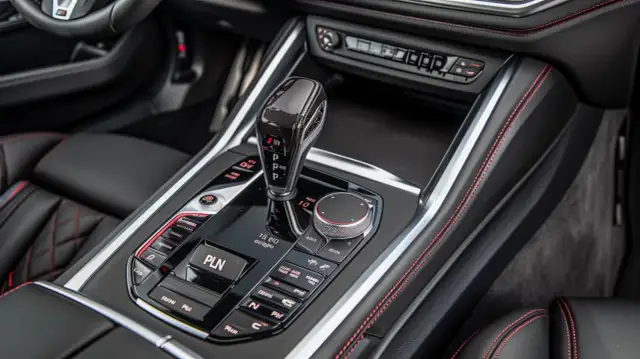 Samochody z automatem do 15 tysięcy: Jakie modele warto wybrać?