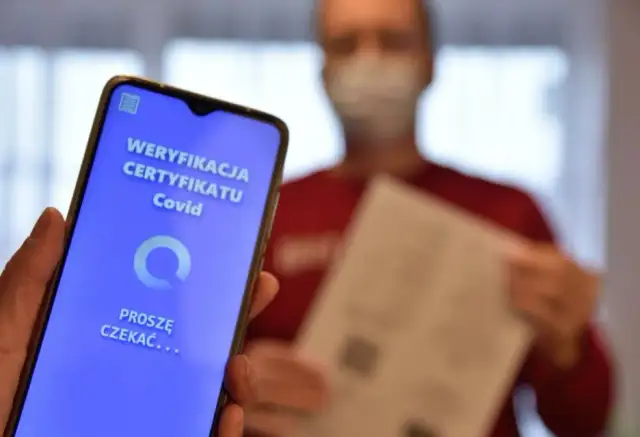 Ile jest ważny paszport covidowy? Sprawdź, zanim będzie za późno