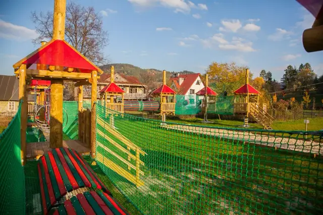 Park linowy Muszyna - idealne miejsce na rodzinną przygodę i zabawę