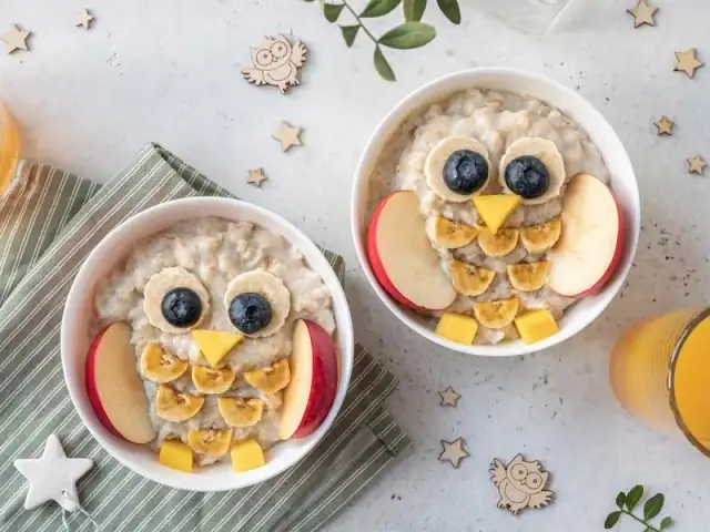 Co na podwieczorek dla rocznego dziecka? Zdrowe przepisy na pyszne przekąski