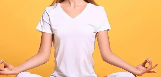 Jak często ćwiczyć jogę, by osiągnąć korzyści zdrowotne i poprawić samopoczucie?