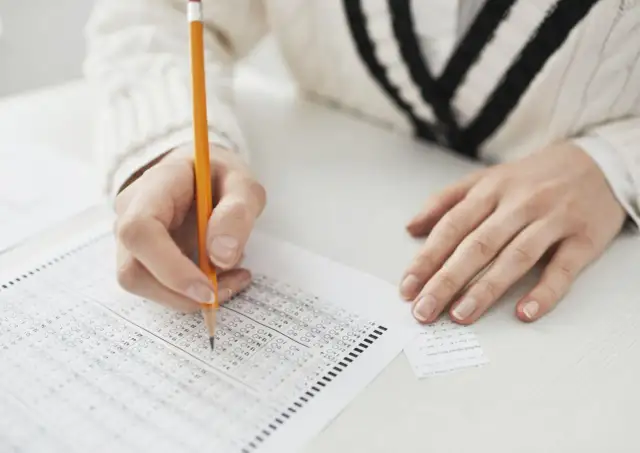 Ile punktów trzeba zdobyć, żeby zdać maturę z matematyki? Sprawdź!