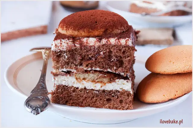 Przepis na proste ciasto latte macchiato, które zachwyci każdego