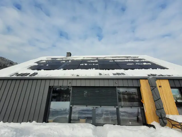 Ile prądu produkuje fotowoltaika 10 kW? Zaskakujące wyniki!