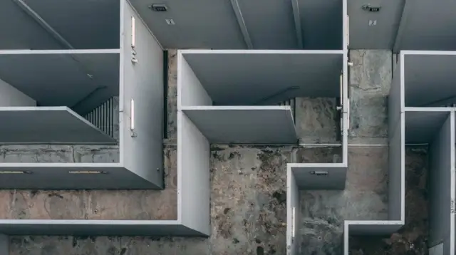 Prefabrykacja w 2025 roku: gdzie się ją stosuje i dlaczego zyskuje na znaczeniu?