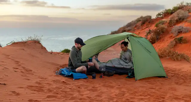 Jakie jedzenie pod namiot? Praktyczne i lekkie opcje na camping