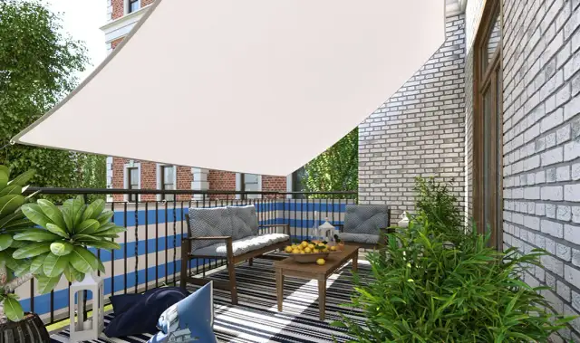 Jak łatwo i bezpiecznie zamontować żagiel na balkonie – krok po kroku