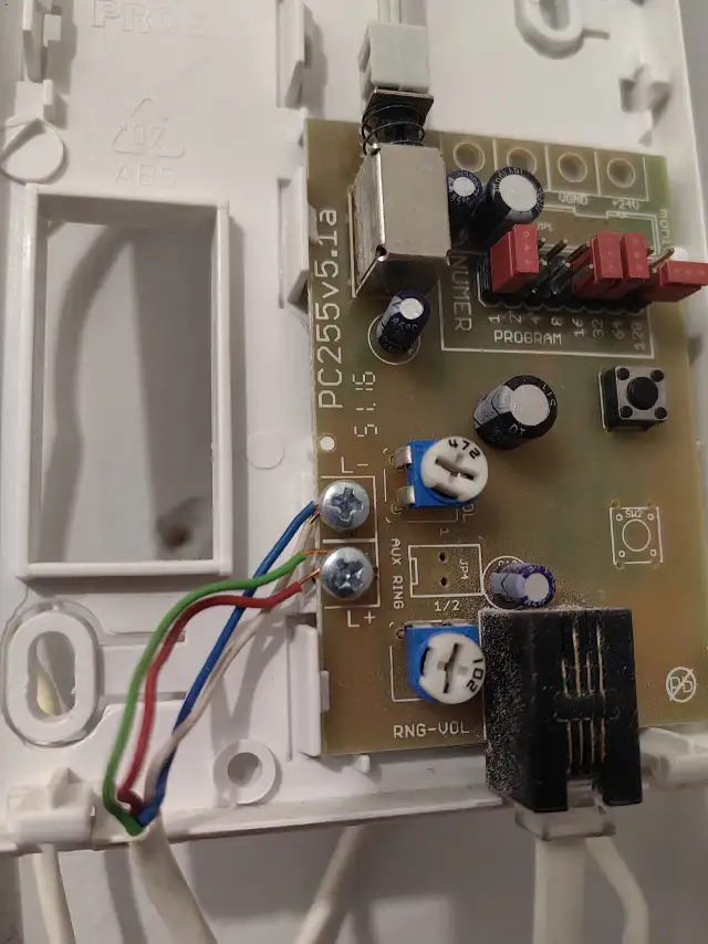 Jak połączyć przerwany kabel od domofonu: 7 skutecznych metod