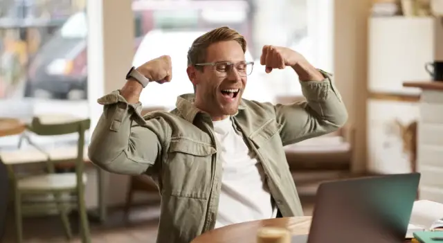 Dlaczego jedna z międzynarodowych platform rozrywkowych stała się popularnym wyborem wśród fanów gier cyfrowych w 2025 roku