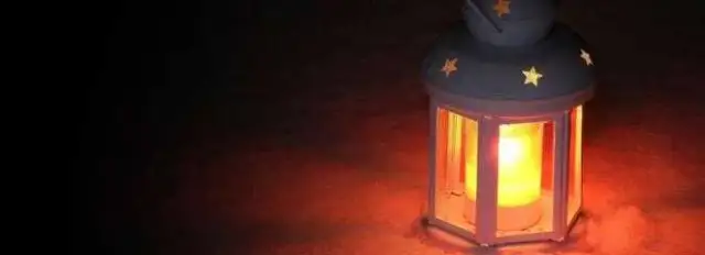 Zaskakujący związek między symbolami adwentowymi a światłem w tradycji chrześcijańskiej