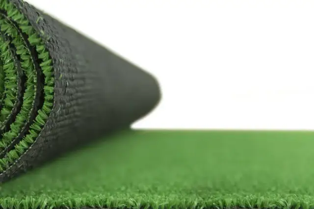 Sztuczna trawa 1,5 m na balkon i taras - wszystko co musisz wiedzieć