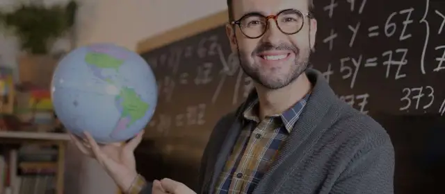 A qué se dedica un geógrafo y por qué su trabajo es vital hoy