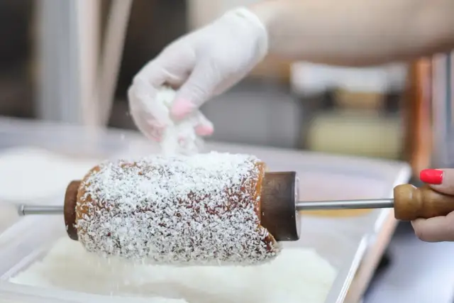 Kołacz skąd pochodzi: odkryj fascynującą historię tego chleba