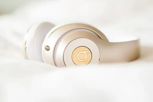 Jak stworzyć podcast na Spotify i uniknąć typowych błędów