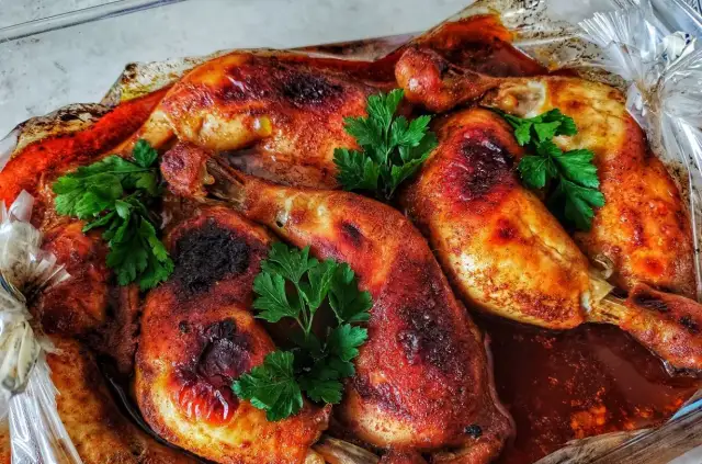 Jak długo piec udka w piekarniku, aby były soczyste i pyszne?