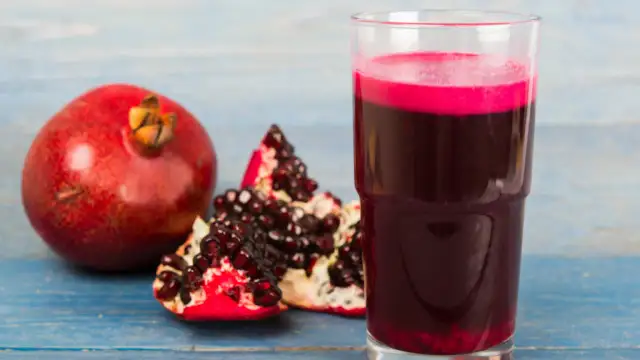 Jak zrobić sok z granatów w domu – prosty sposób na zdrowy napój