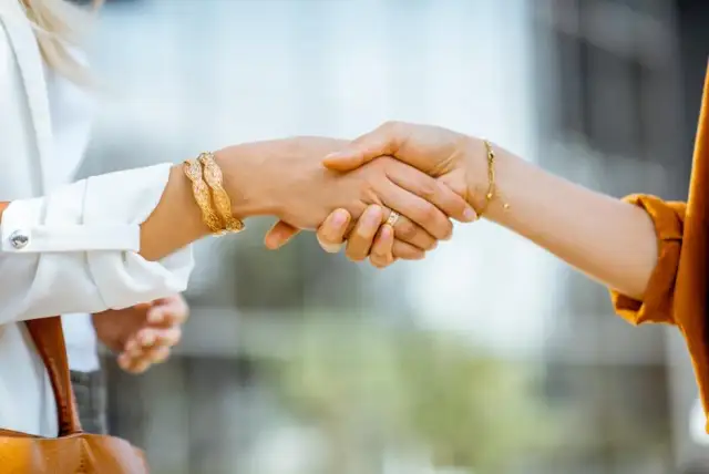 Jaka umowa po okresie próbnym 3 miesiące? Sprawdź swoje opcje zatrudnienia