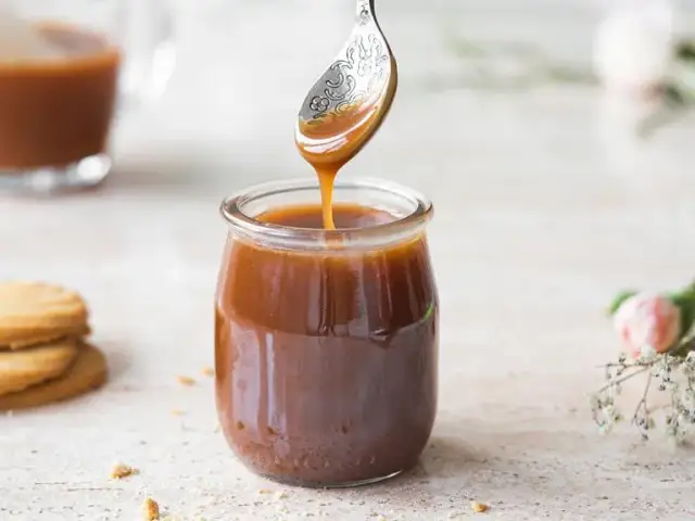 Jak zrobić karmel do kawy, który zachwyci Twoje kubki smakowe