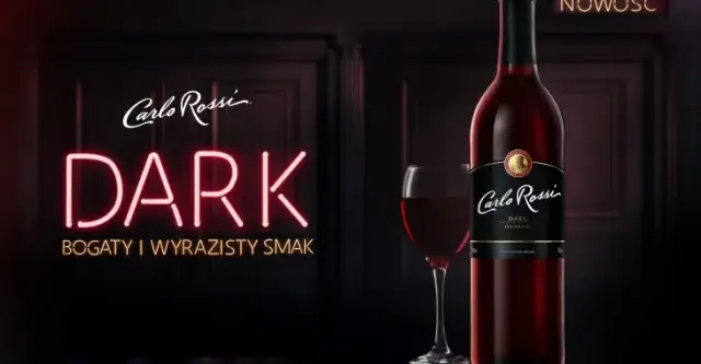 Carlo Rossi Dark – jakie to wino i z czym je podawać?