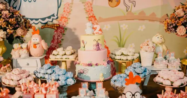 Urodzinowe pozdrowienia: Jak wysłać ciepłe myśli jubilatowi?