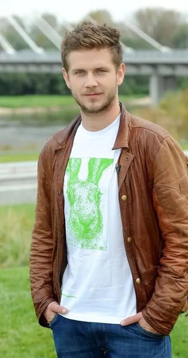 Antoni Królikowski aktor: kariera, kontrowersje i życie prywatne znanego artysty