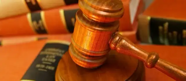 Czy wniosek o uzupełnienie wyroku doręcza się stronie przeciwnej?