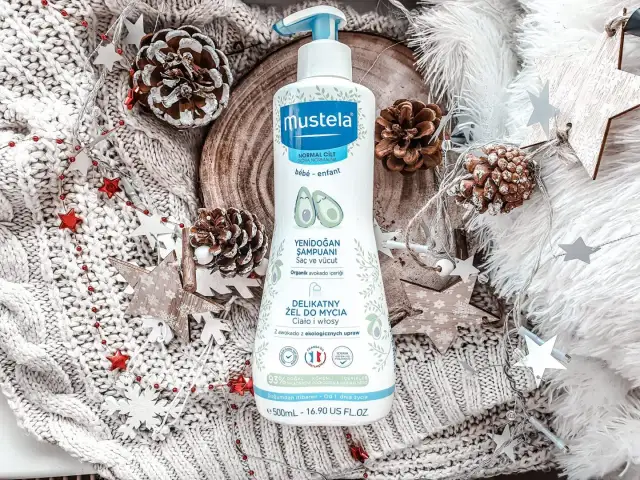 Jakie kosmetyki dla noworodka są bezpieczne i skuteczne dla skóry?