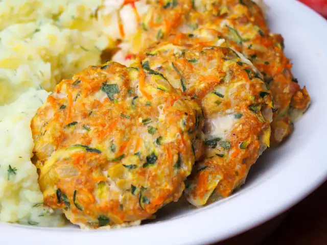 Szybkie dania z mięsa mielonego - 10 prostych przepisów na obiad