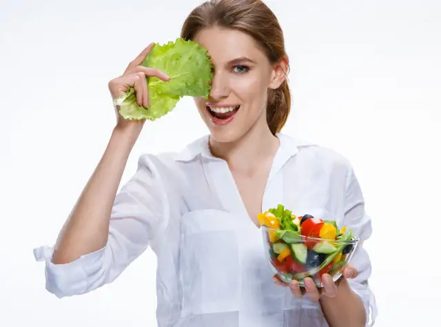 Czy dieta wegetariańska odchudza? Sprawdź, jak schudnąć zdrowo