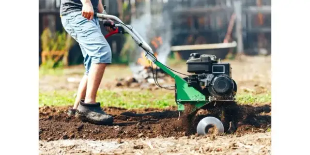 Jaką glebogryzarkę wybrać, aby uniknąć kosztownych błędów?